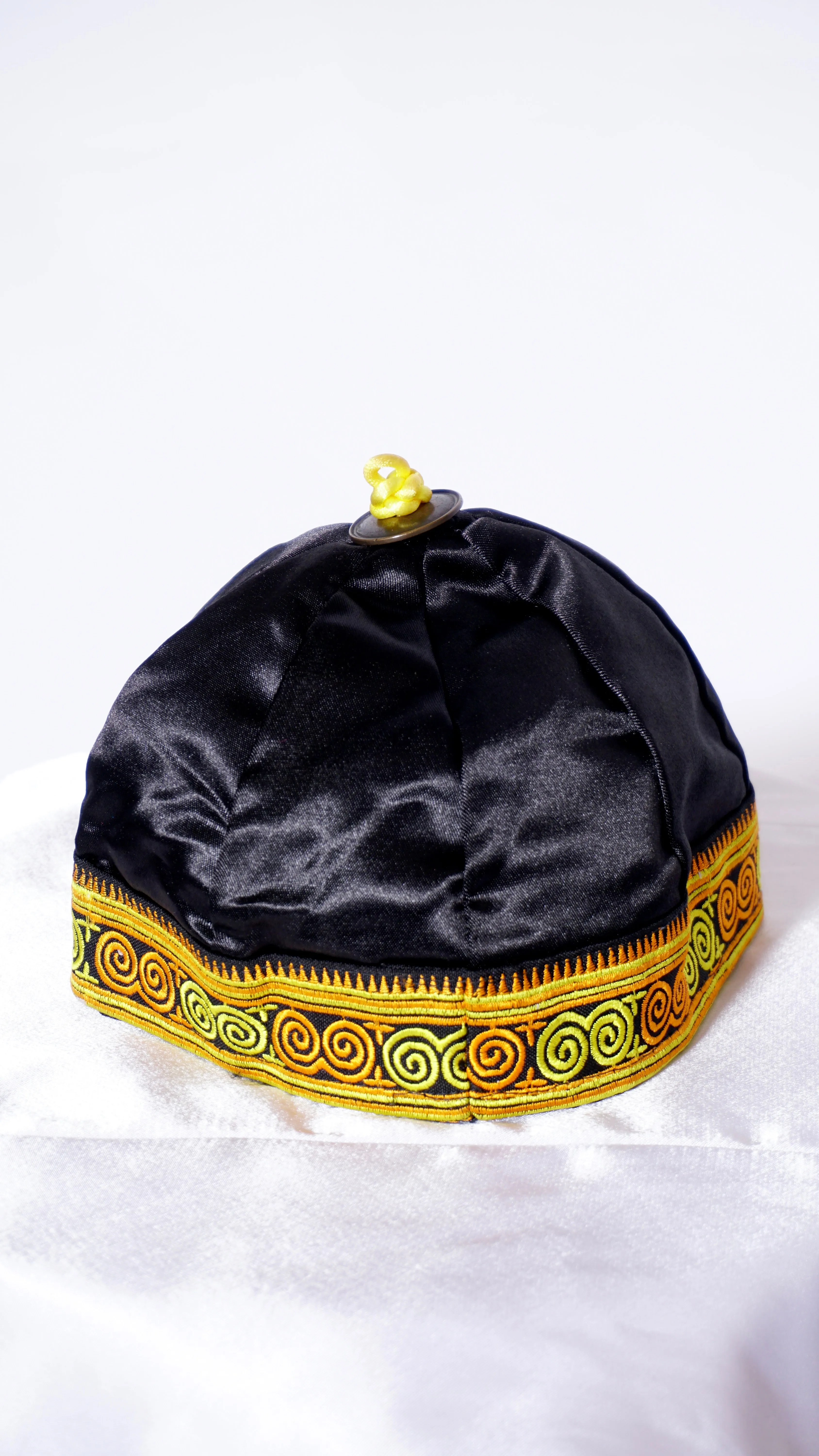 Boy Hmong Hat Yellow (18")