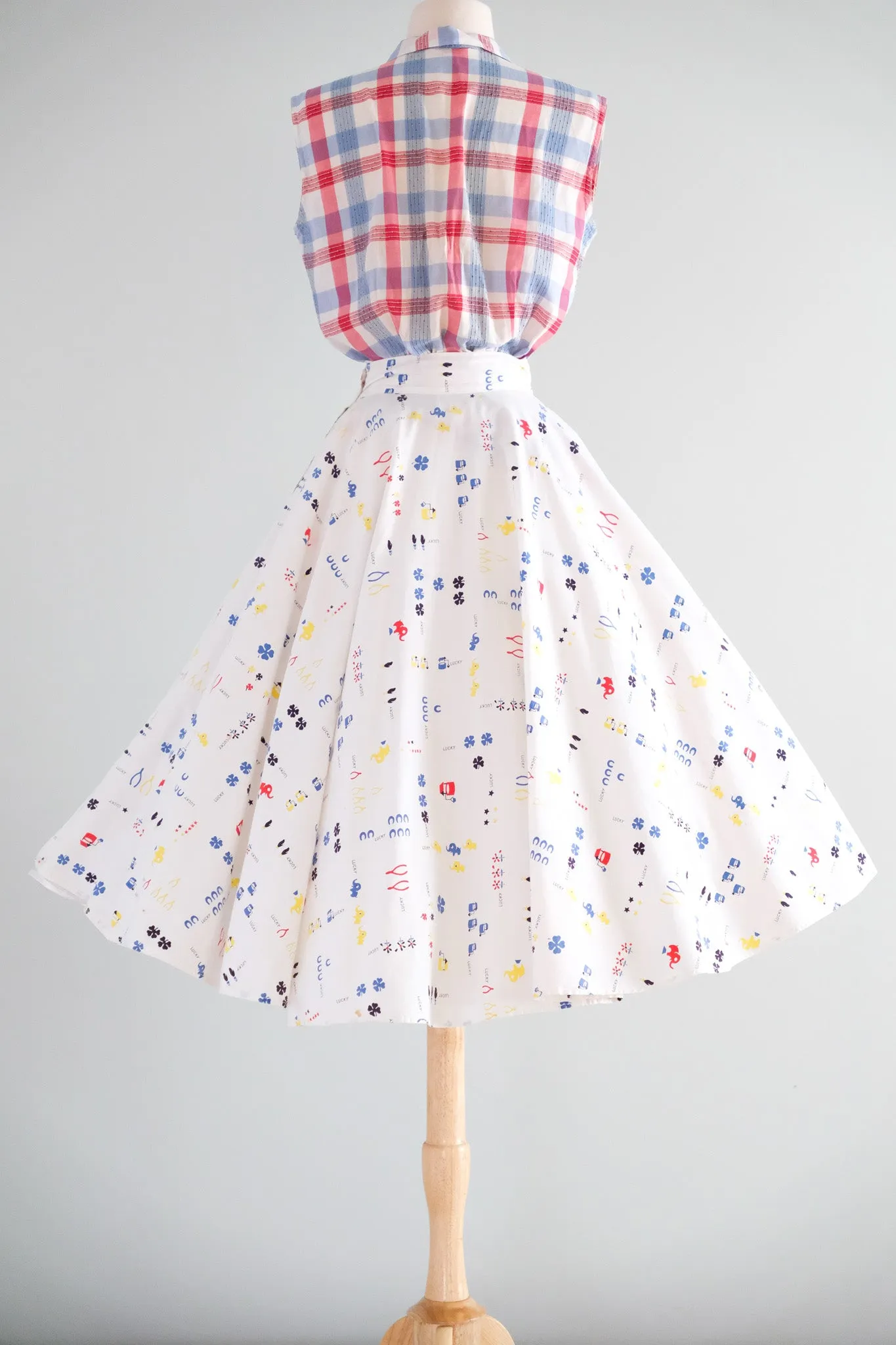 Charmed 1950's Novelty Print Cotton Circle Skirt / Sz XS