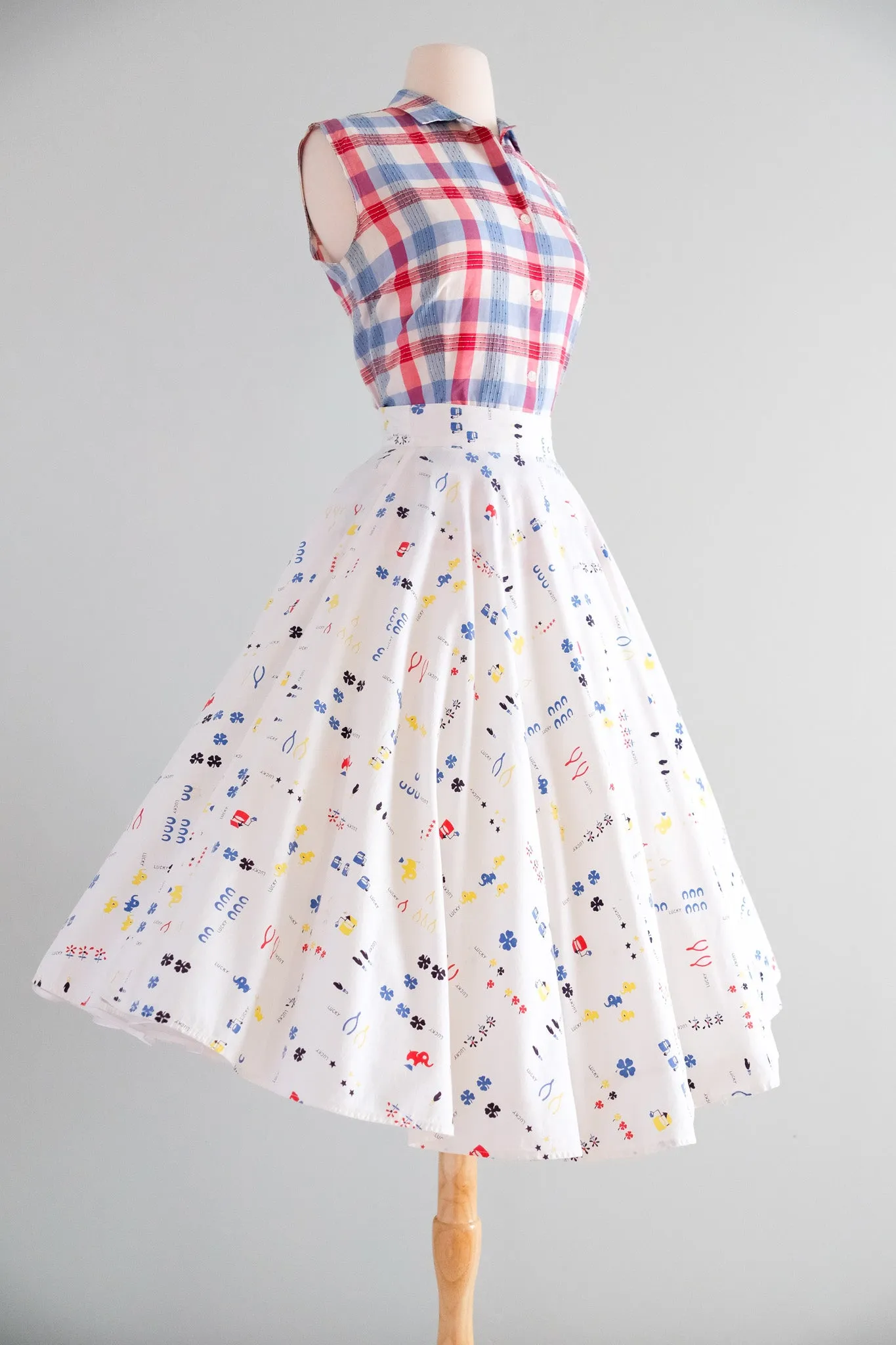 Charmed 1950's Novelty Print Cotton Circle Skirt / Sz XS