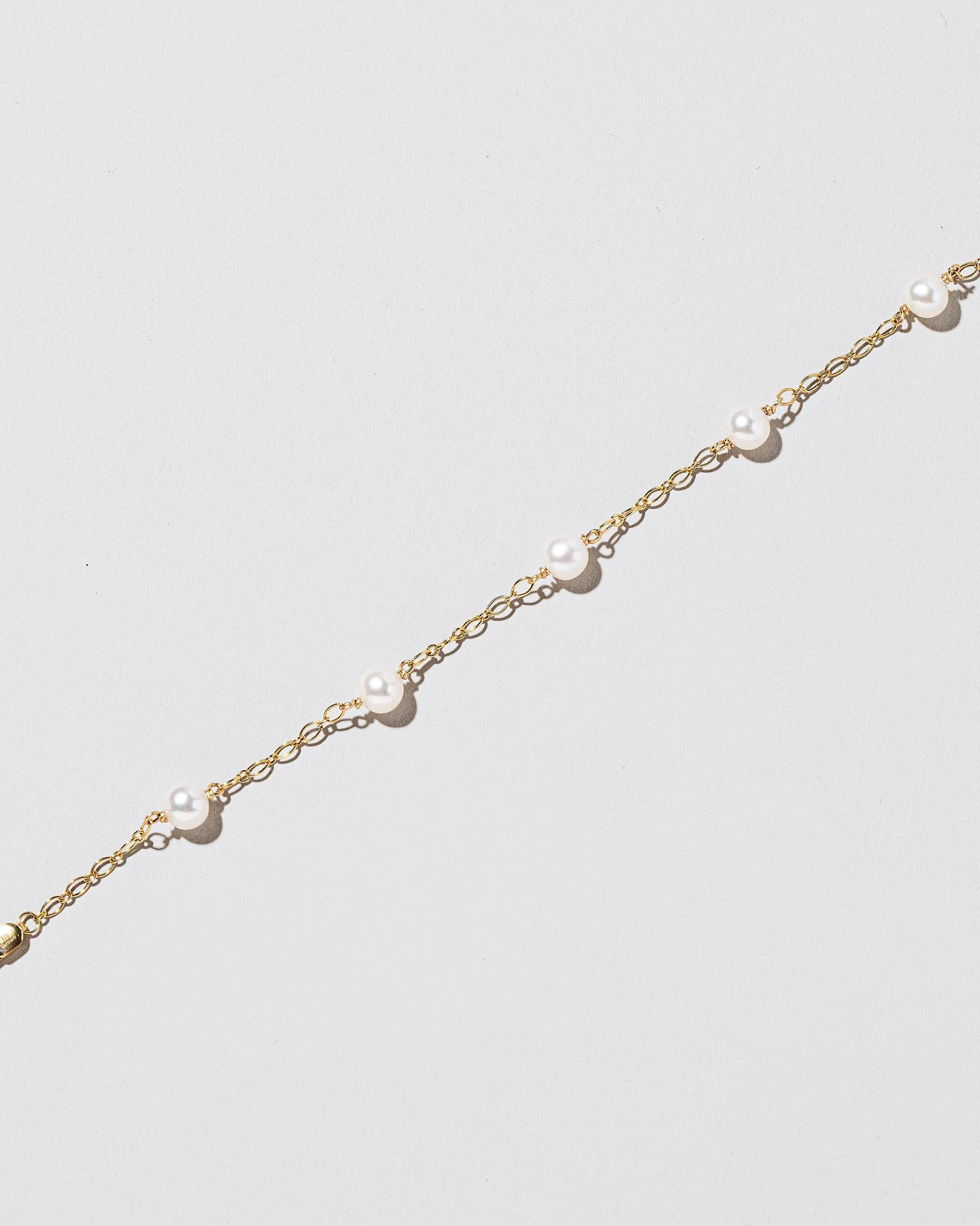 Pearl Station Bracelet Open Oval Chain